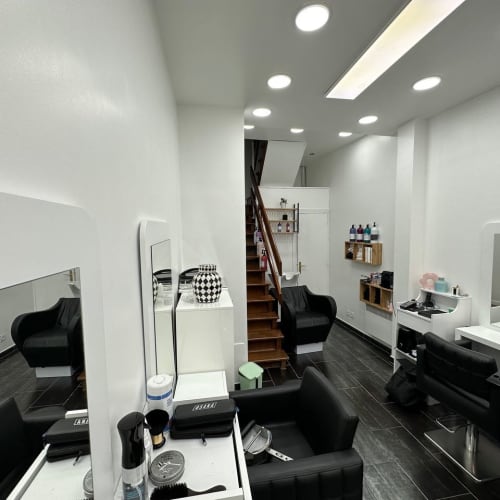 Léba Salon de Coiffure - Onglerie Paris - Léba Salon de Coiffure - Photo Galerie - OneBooking