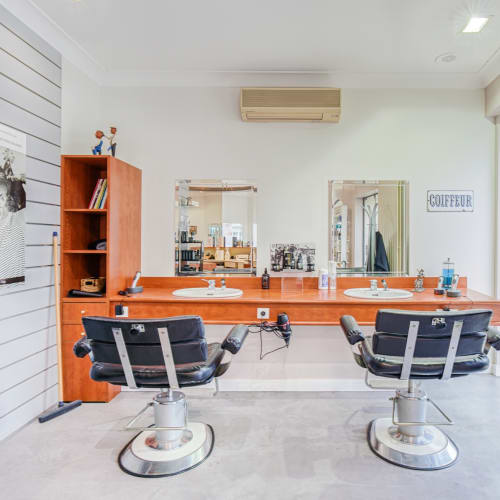 Viva La Vie by Arnault Coiffure - Guiton - Coiffure La Rochelle - Viva La Vie by Arnault Coiffure - Guiton - Photo Galerie - OneBooking