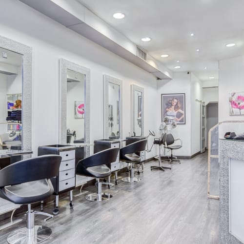 Planet'Hair - Coiffure Villeurbanne - Planet'Hair - Photo Galerie - OneBooking