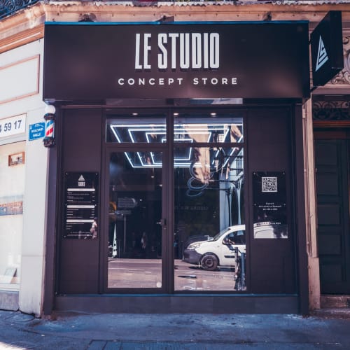 LE STUDIO CONCEPT STORE - Barbier Marseille - LE STUDIO CONCEPT STORE - Photo Galerie - OneBooking