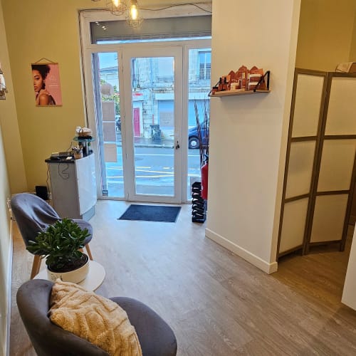 Le petit salon de beaute - Épilation Bordeaux - Le petit salon de beaute - Photo Galerie - OneBooking
