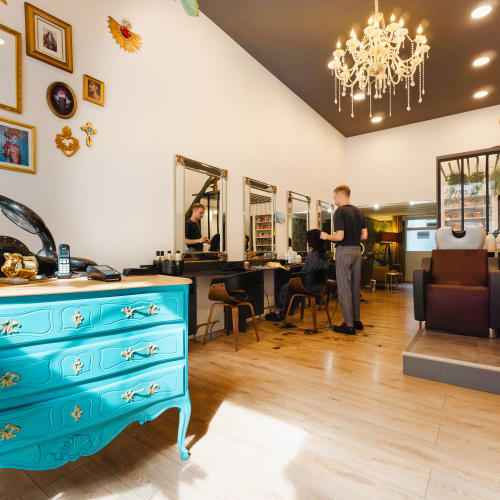 Le Grand Salon - Coiffure Grenoble - Le Grand Salon - Photo Galerie - OneBooking
