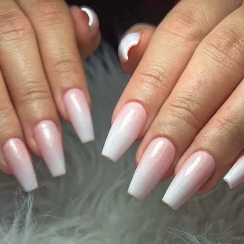 Les ongles des Miss by Lna - Onglerie Borgo - Les ongles des Miss by Lna - Photo Galerie - OneBooking