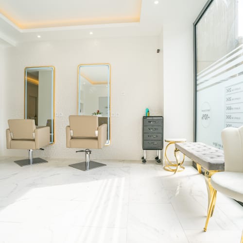 NACYA Coiffure - Coiffure Trappes - NACYA Coiffure - Photo Galerie - OneBooking
