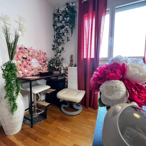 Angelina D Nails - Institut de beauté Vitrolles - Angelina D Nails - Photo Galerie - OneBooking