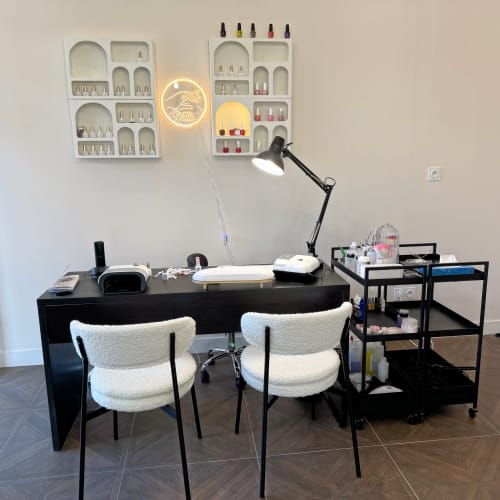 Sisters beauty - Onglerie Colombes - Sisters beauty - Photo Galerie - OneBooking