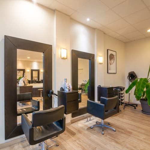Aline C - Coiffure Saint-André-les-Vergers - Aline C - Photo Galerie - OneBooking