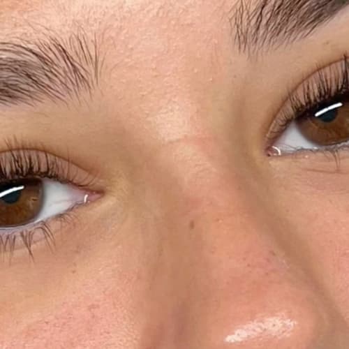C comme cils – Concept beauté - Sourcils & cils La Seyne-sur-Mer - C comme cils – Concept beauté - Photo Galerie - OneBooking