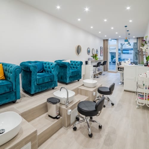 Lieu de beauté - Sourcils & cils Vincennes - Lieu de beauté - Photo Galerie - OneBooking