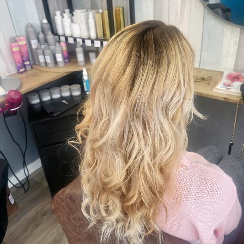 Maison Magnolias - Le Salon D'éden - Coiffure Brignoles - Maison Magnolias - Le Salon D'éden - Photo Galerie - OneBooking