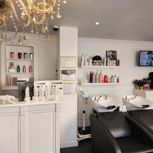 Glowup Concept - Soglam - Coiffure Villeurbanne - Glowup Concept - Soglam - Photo Galerie - OneBooking