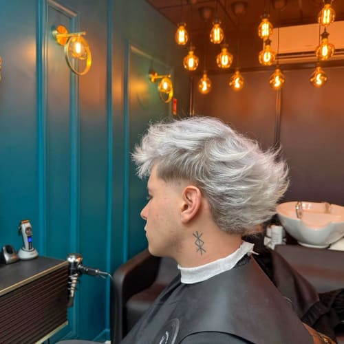 La Relève Par Le Vintage Barber - Coiffure Toulon - La Relève Par Le Vintage Barber - Photo Galerie - OneBooking