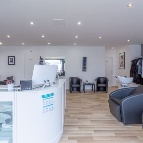 L’excellence Coiffure - Hair Spa - Papouilles - Manucure - Esthétique - Soins du visage - Institut de beauté Lille - L’excellence Coiffure - Hair Spa - Papouilles - Manucure - Esthétique - Soins du visage - Photo Galerie - OneBooking