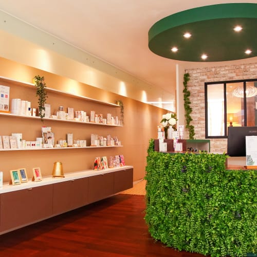 Brahma Spa - Sourcils & cils Quimper - Brahma Spa - Photo Galerie - OneBooking