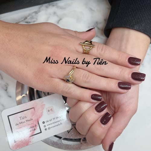 Miss Nails - Spécialiste de la résine - Onglerie Cagnes-sur-Mer - Miss Nails - Spécialiste de la résine - Photo Galerie - OneBooking