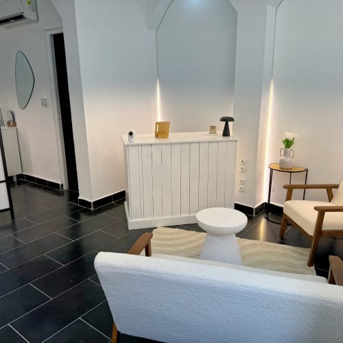 KBROWLIPS - Sourcils & cils Avignon - KBROWLIPS - Photo Galerie - OneBooking