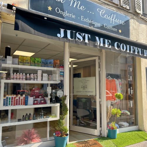 Just Me Coiffure et Esthétique - Coiffure Toulon - Just Me Coiffure et Esthétique - Photo Galerie - OneBooking