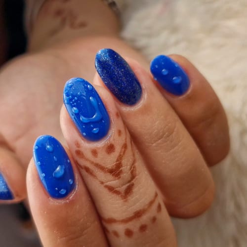 Laure Nail's 83 - Coiffure Toulon - Laure Nail's 83 - Photo Galerie - OneBooking