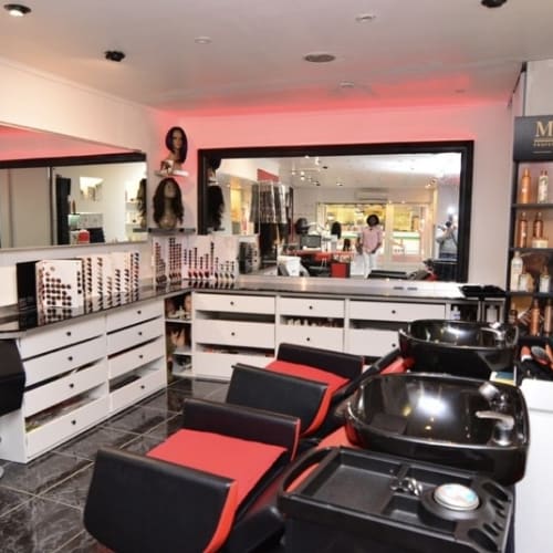 Mon Rayon Beaute - Coiffure Lunel - Mon Rayon Beaute - Photo Galerie - OneBooking