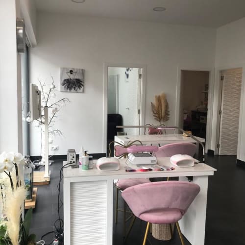Roselya Beauté - Sourcils & cils Livry-Gargan - Roselya Beauté - Photo Galerie - OneBooking