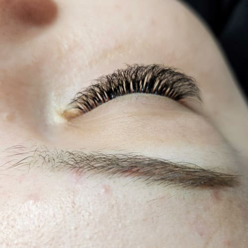 Beewomanly Brow & Lashes - Institut de beauté Lyon - Beewomanly Brow & Lashes - Photo Galerie - OneBooking