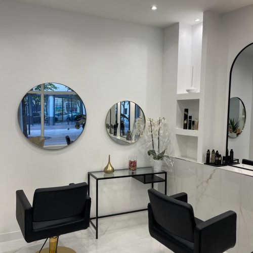 BLUSH Concept (ancien Mya Coiffure) - Massage Marseille - BLUSH Concept (ancien Mya Coiffure) - Photo Galerie - OneBooking