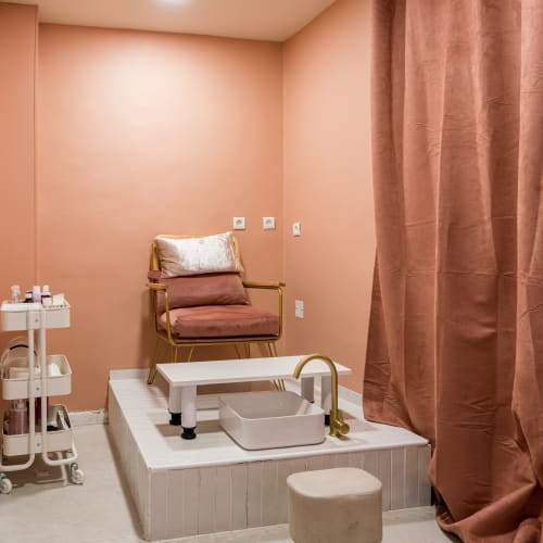 Le salon d’Ela - Onglerie Orange - Le salon d’Ela - Photo Galerie - OneBooking