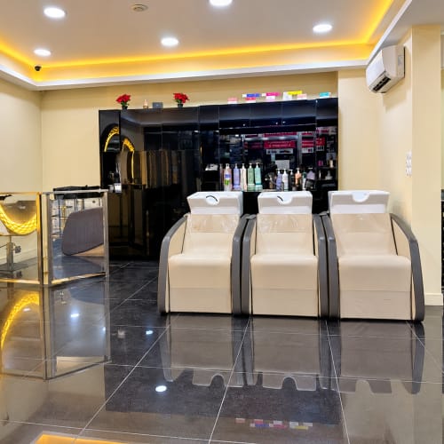 Place de relooking - Sourcils & cils La Courneuve - Place de relooking - Photo Galerie - OneBooking