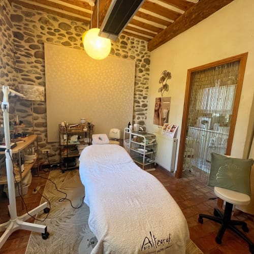 A fleur de peau - Institut de beauté Sisteron - A fleur de peau - Photo Galerie - OneBooking