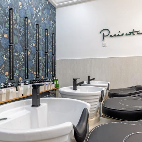 SOOLA Plus Salon de coiffure franco-japonais - Massage Paris - SOOLA Plus Salon de coiffure franco-japonais - Photo Galerie - OneBooking