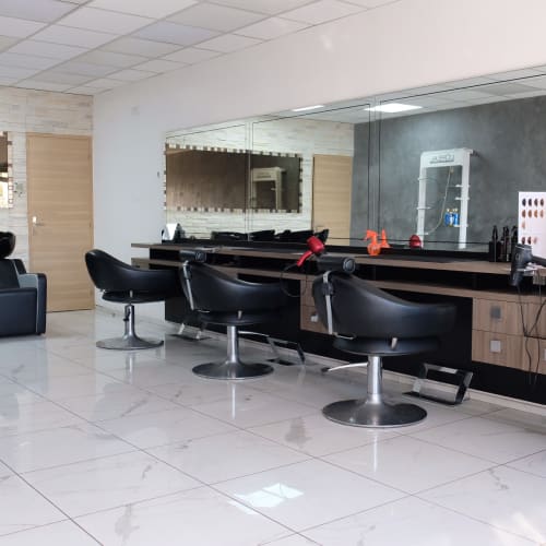 La Main d'Or - Sourcils & cils Vénissieux - La Main d'Or - Photo Galerie - OneBooking