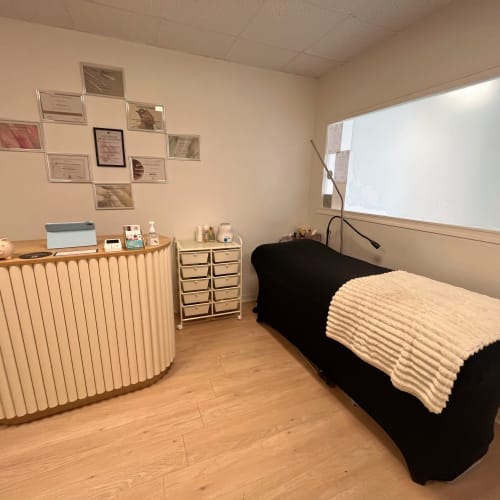 IDOLE Signature - Sourcils & cils Saint-Malo - IDOLE Signature - Photo Galerie - OneBooking