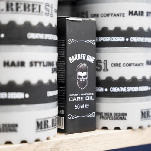 Monsieur H. Coiffeur Barbier - Coiffure La Rochelle - Monsieur H. Coiffeur Barbier - Photo Galerie - OneBooking