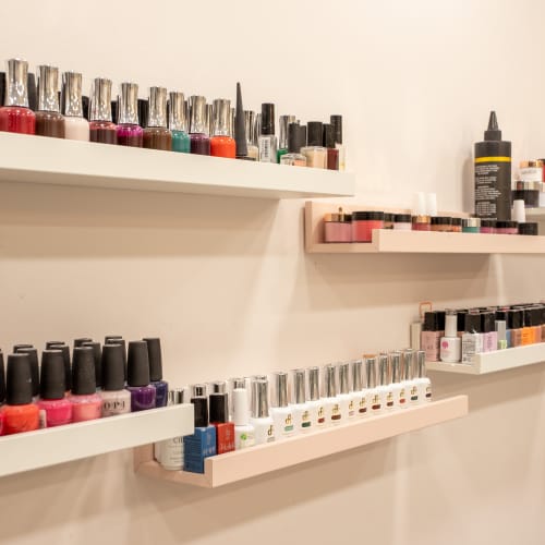 Ongles en Fleurs - Onglerie Lyon - Ongles en Fleurs - Photo Galerie - OneBooking