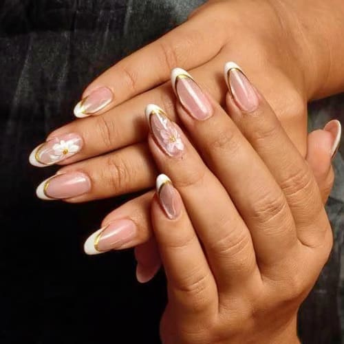 Oui Nails - Sourcils & cils Quimper - Oui Nails - Photo Galerie - OneBooking