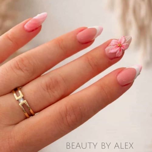 Beauty By Alex - Sourcils & cils Arles - Beauty By Alex - Photo Galerie - OneBooking