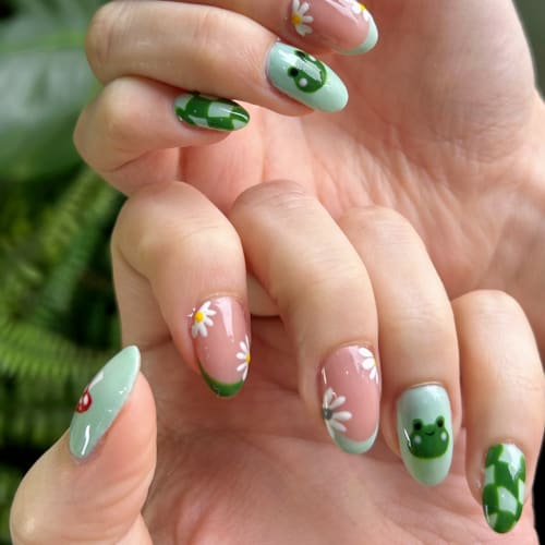 RV Nails Neudorf - Onglerie Strasbourg - RV Nails Neudorf - Photo Galerie - OneBooking
