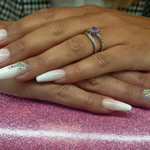 Nails & Beauté - Onglerie Clermont-Ferrand - Nails & Beauté - Photo Galerie - OneBooking