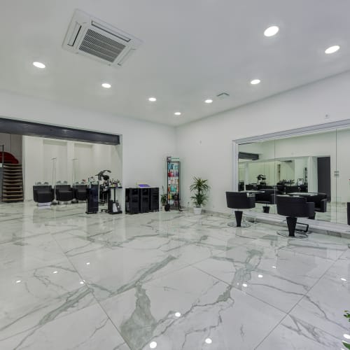 Salon Ayhan - Coiffure Lyon - Salon Ayhan - Photo Galerie - OneBooking