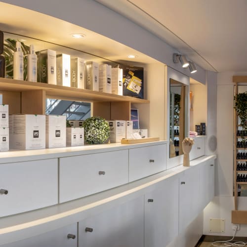 L’esthetique by Carol-Ann - Onglerie Bordeaux - L’esthetique by Carol-Ann - Photo Galerie - OneBooking