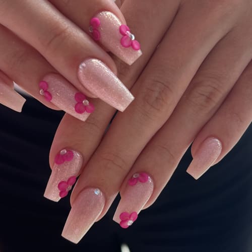 V nailed it - Onglerie Orléans - V nailed it - Photo Galerie - OneBooking