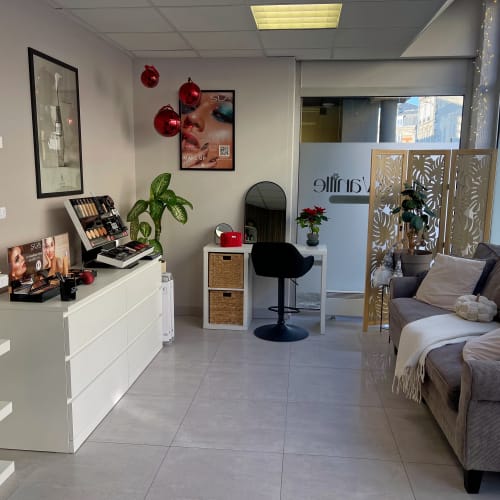 Ora Beauté - Sourcils & cils Reims - Ora Beauté - Photo Galerie - OneBooking
