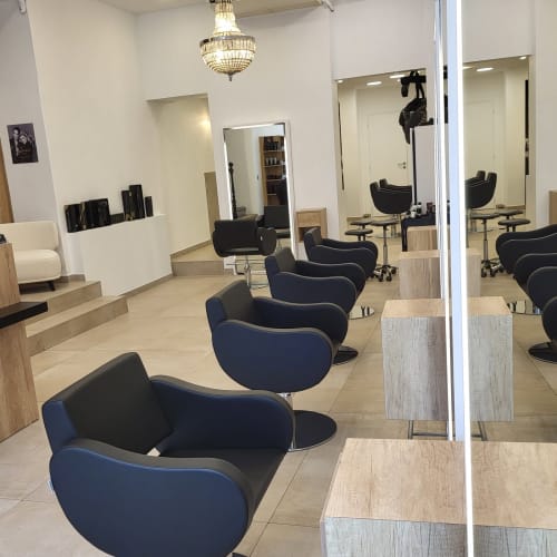 Le Salon - Coiffure Montélimar - Le Salon - Photo Galerie - OneBooking