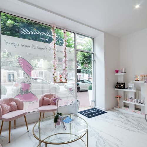 Mademoiselle Institut - Onglerie Limoges - Mademoiselle Institut - Photo Galerie - OneBooking