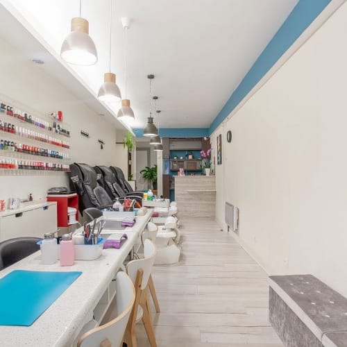 Salon Jeunesse - Onglerie Paris - Salon Jeunesse - Photo Galerie - OneBooking