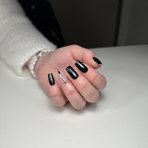 Shannon Nails - Institut de beauté Toulon - Shannon Nails - Photo Galerie - OneBooking