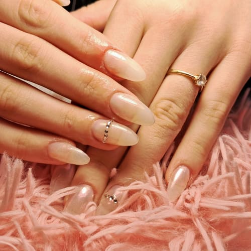 V Chloé Nails - Onglerie Rueil-Malmaison - V Chloé Nails - Photo Galerie - OneBooking