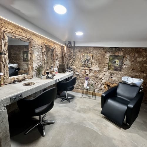 L’estime de soi - Salon de bien-être - Coiffure Saint-Zacharie - L’estime de soi - Salon de bien-être - Photo Galerie - OneBooking