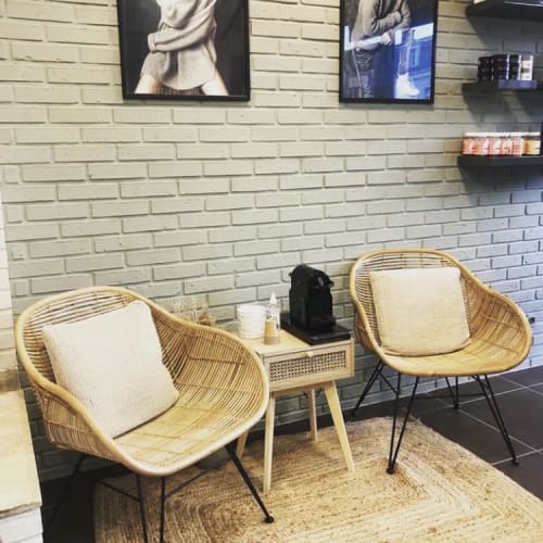 Au salon - Sourcils & cils Saint-Quentin - Au salon - Photo Galerie - OneBooking