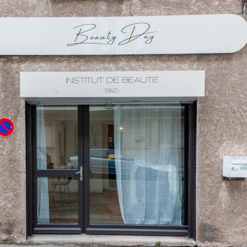 Beauty Day - Institut de beauté Grenoble - Beauty Day - Photo Galerie - OneBooking